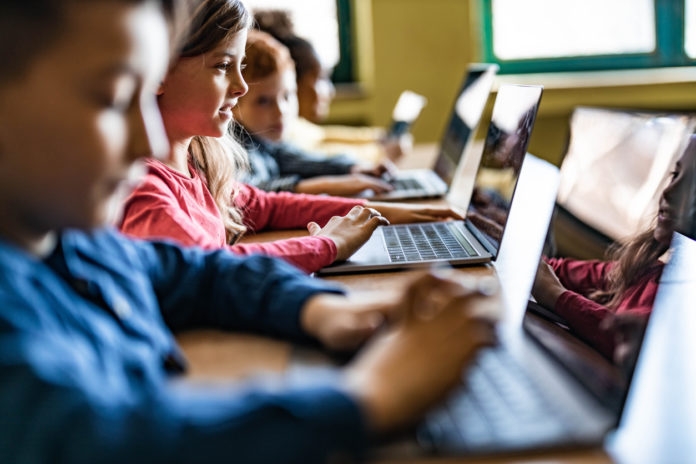 Opinie: maak cyberveiligheid een (hoofd)vak op school - TechPulse