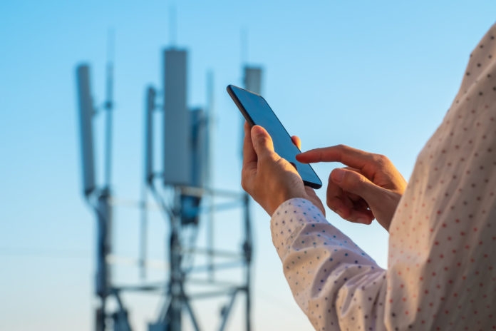 Overlegcomité bereikt akkoord over vierde telecomspeler - TechPulse